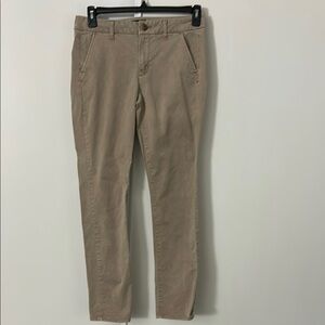 American Eagle Woman’s Skinny Khakis